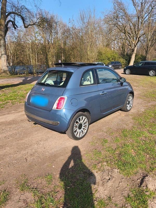 Gebraucht Fiat 500 Lounge 101 PS (74 kW) 2013 Blau Kleinwagen