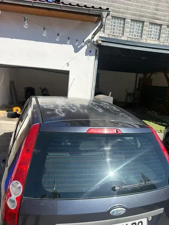 Gebraucht Ford Fiesta Ambiente 80 PS (58 kW) 2007 Grau Kleinwagen