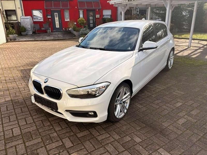 Gebraucht BMW 116 Advantage 109 PS (80 kW) 2018 Weiß Kleinwagen