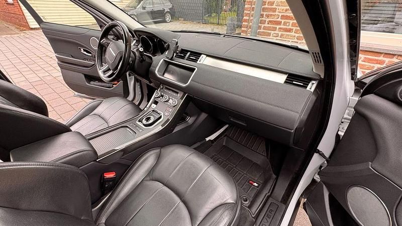 Weiß Gebraucht 2018 Land Rover Range Rover evoque SE SUV | 19.250 € (Fairer Preis) - Bild 1/4
