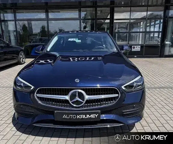 Gebraucht Mercedes C180 Avantgarde 170 PS (125 kW) 2023 Blau Limousine