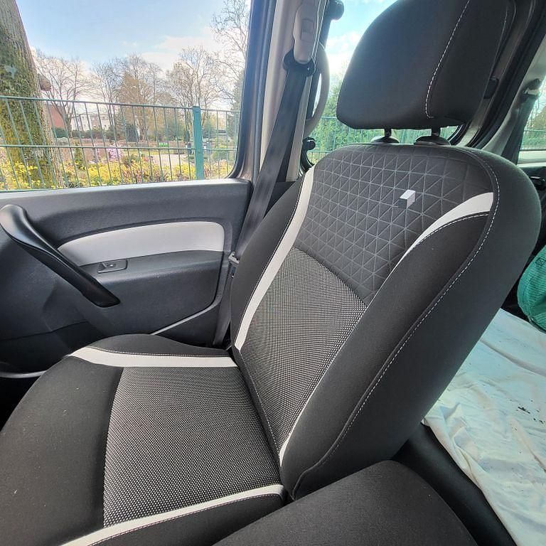 Gebraucht Renault Kangoo Experience 114 PS (83 kW) 2016 Grau Van / Kleinbus