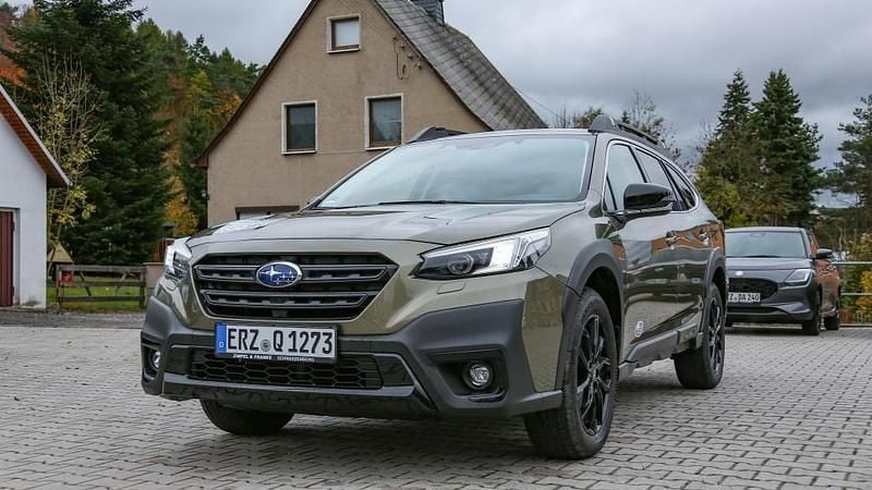 Grün Gebraucht 2025 Subaru Outback Exclusive+ SUV | 42.490 € (Guter Preis) - Bild 1/4