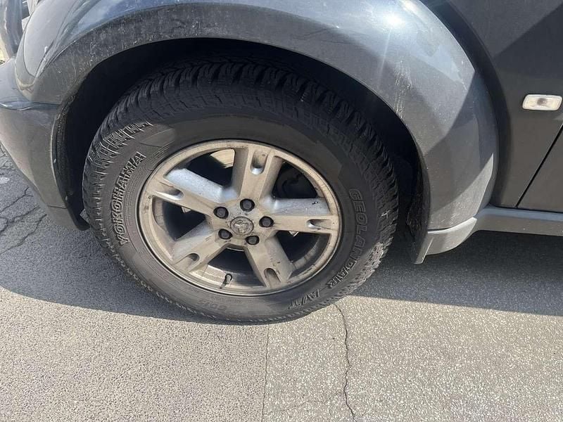 Second-hand Dodge Nitro SE 177 CP (130 kW) 2010 Negru SUV