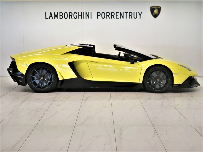 Gebraucht Lamborghini Aventador 721 PS (530 kW) 2015 Gelb Cabrio