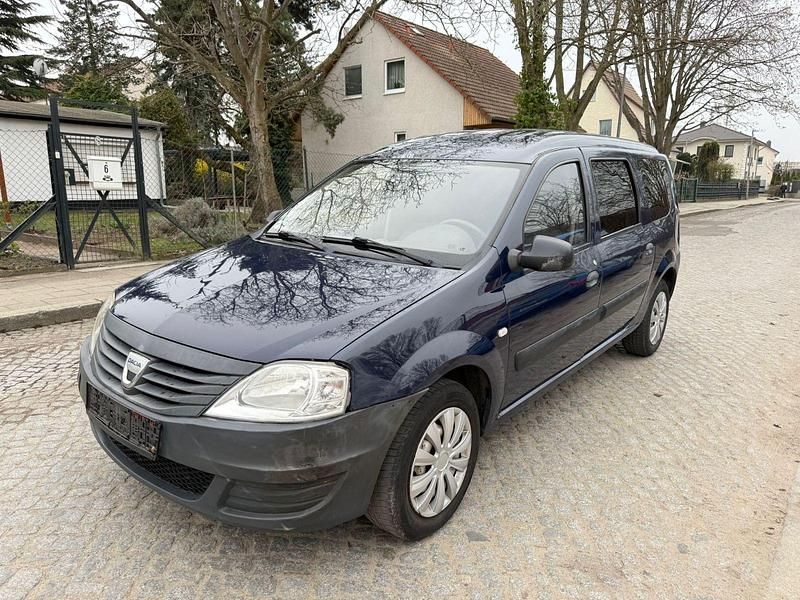 Gebraucht Dacia Logan MCV Basis 75 PS (55 kW) 2010 Blau Kombi