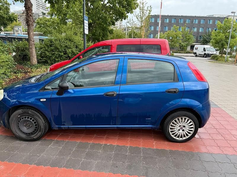Blau Gebraucht 2007 Fiat Punto Kleinwagen | 1.700 € - Bild 1/4