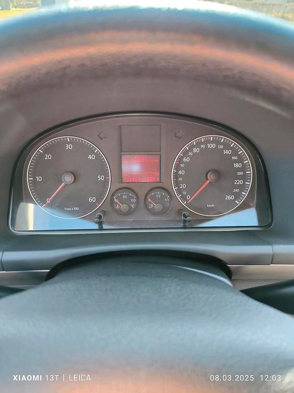 Gebraucht VW Touran 105 PS (77 kW) 2007 Schwarz Van / Kleinbus