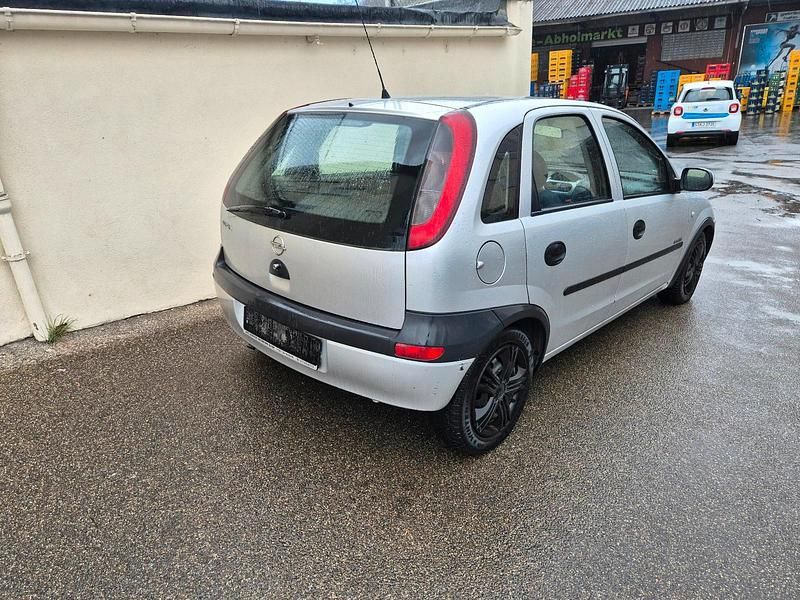 Gebraucht Opel Corsa 72 PS (52 kW) 2002 Grau Kleinwagen