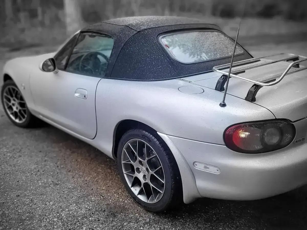 Gebraucht Mazda MX5 110 PS (80 kW) 2004 Silber Cabrio