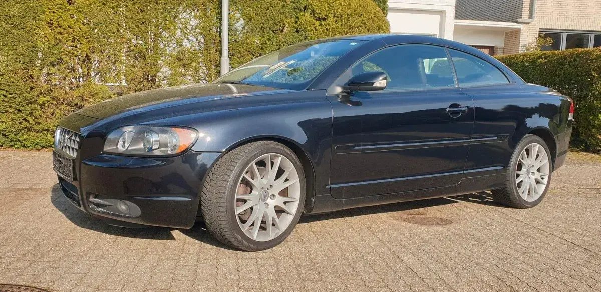 Gebraucht Volvo C70 Summum 220 PS (161 kW) 2006 Schwarz Cabrio