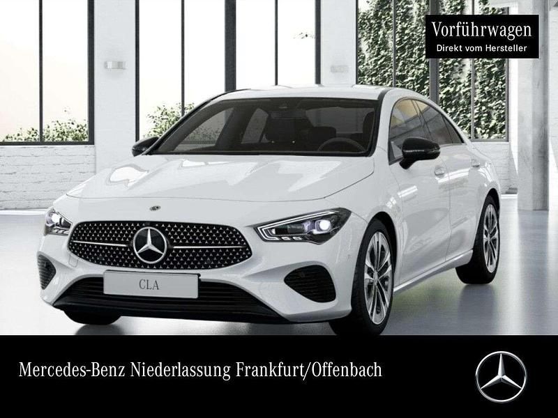 Weiß Gebraucht 2025 Mercedes CLA200 Progressive Limousine | 34.490 € (Guter Preis) - Bild 1/4