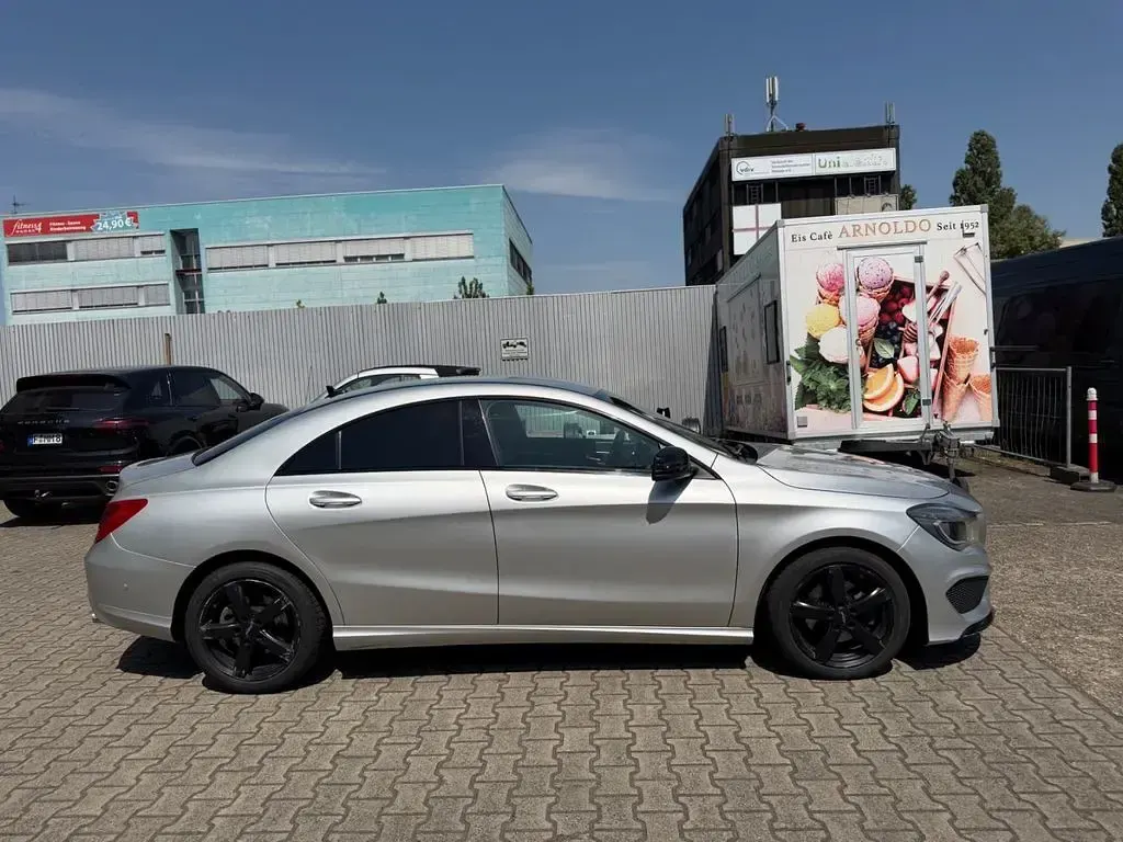 Gebraucht Mercedes CLA220 170 PS (125 kW) 2013 Silber Coupé