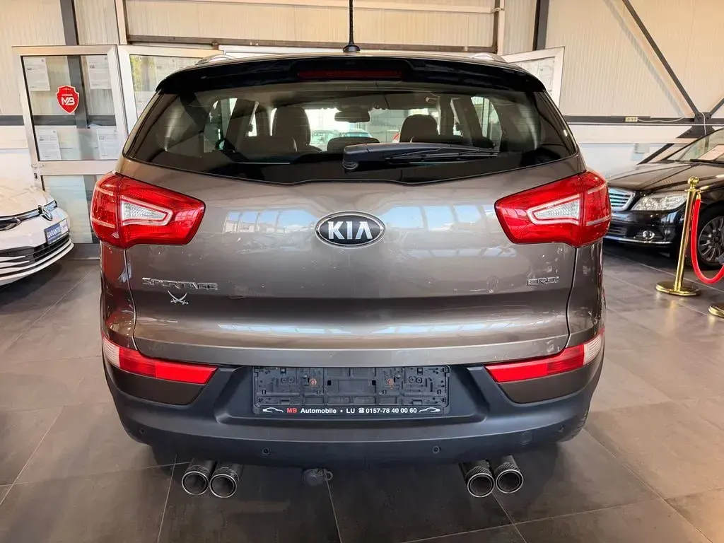 Gebraucht Kia Sportage Spirit 184 PS (135 kW) 2013 Beige SUV