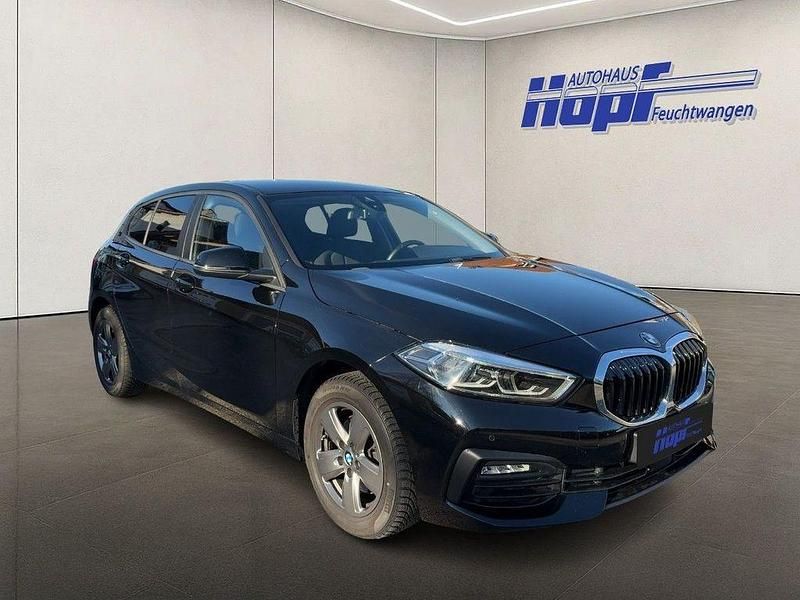 Gebraucht BMW 118 Advantage 140 PS (102 kW) 2020 Schwarz Kleinwagen