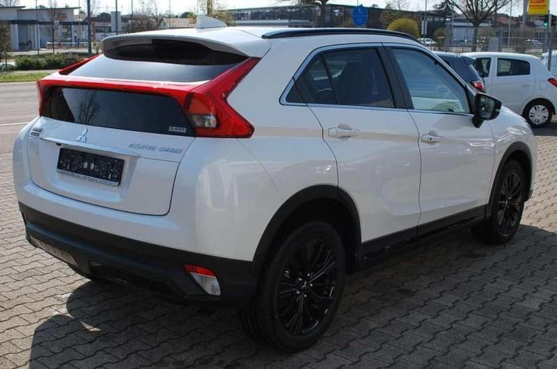 Gebraucht Mitsubishi Eclipse Cross Active 148 PS (108 kW) 2020 Perlmuttweiß SUV