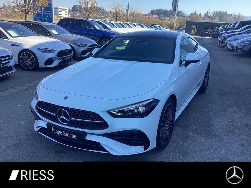 Gebraucht Mercedes CLE300 AMG 258 PS (189 kW) 2023 Weiss Coupé