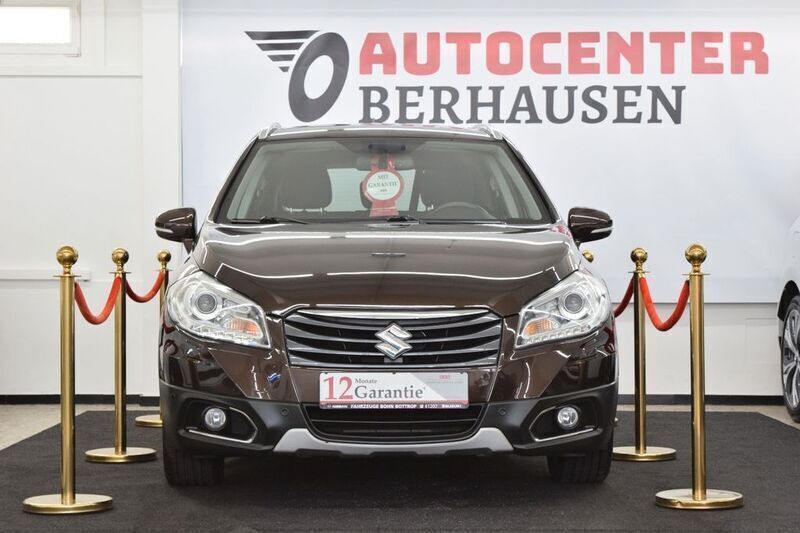 Braun Gebraucht 2014 Suzuki SX4 S-Cross Limited SUV | 11.999 € (Fairer Preis) - Bild 1/4