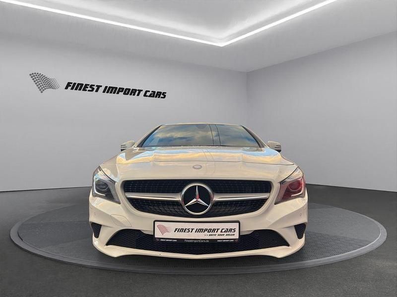 Gebraucht Mercedes CLA220 177 PS (130 kW) 2015 Weiß Limousine