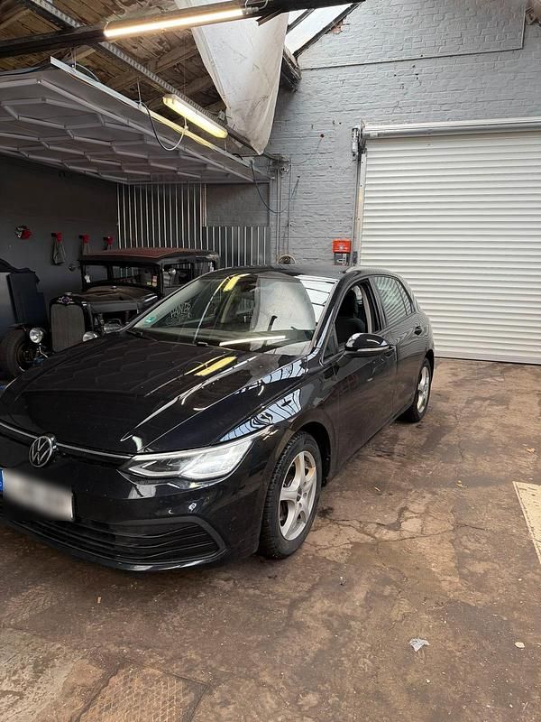 Gebraucht VW Golf 130 PS (95 kW) 2022 Blau Limousine