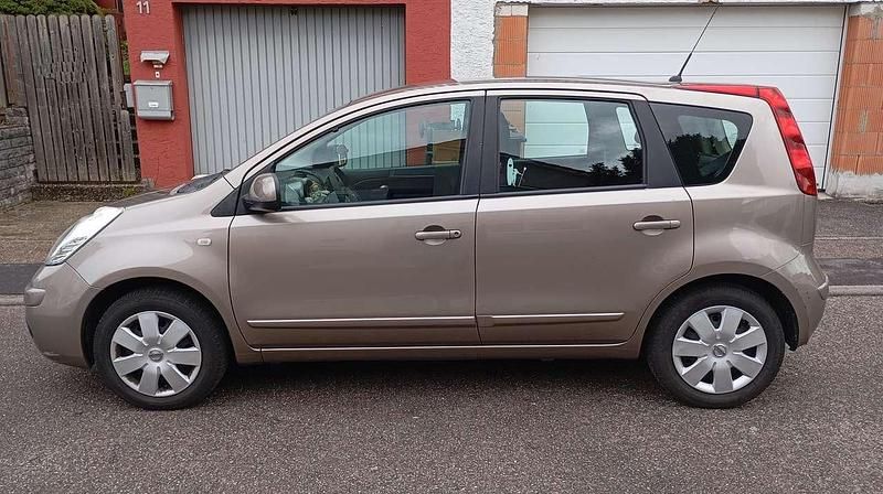 Gebraucht Nissan Note Acenta 88 PS (64 kW) 2008 Braun Kleinwagen