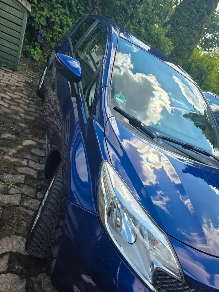 Gebraucht Nissan Note Acenta 90 PS (66 kW) 2016 Blau Kleinwagen