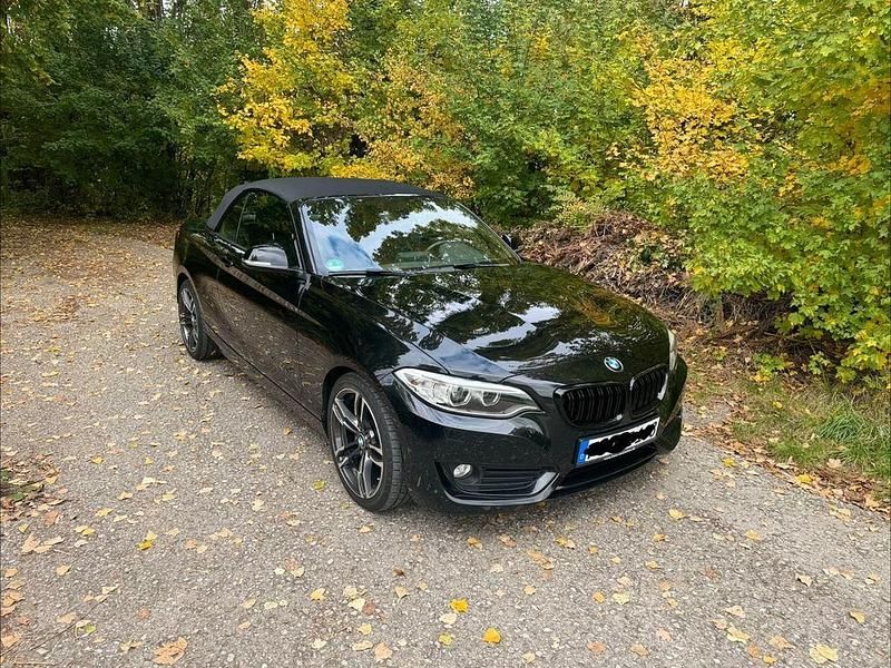 Gebraucht BMW 218 Advantage 150 PS (110 kW) 2016 Schwarz Cabrio
