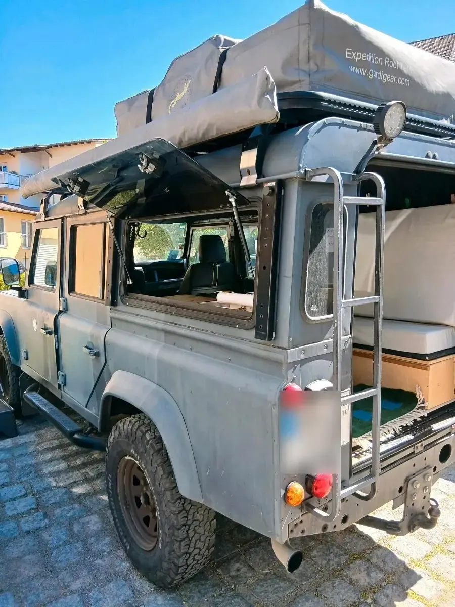 Gebraucht Land Rover Defender 122 PS (89 kW) 2000 Grau SUV