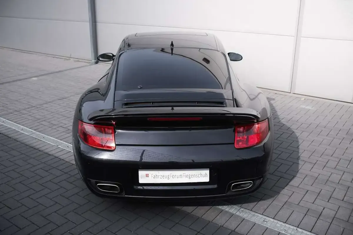 Begagnad Porsche 997 480 HK (353 kW) 2007 Svart Sportkupé