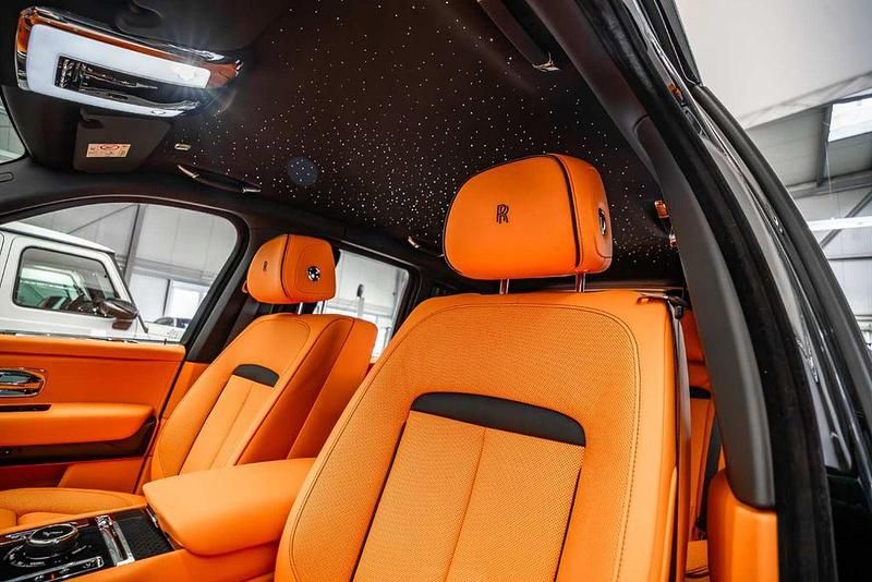 Neu Rolls Royce Cullinan 600 PS (441 kW) 2026 Schwarz SUV