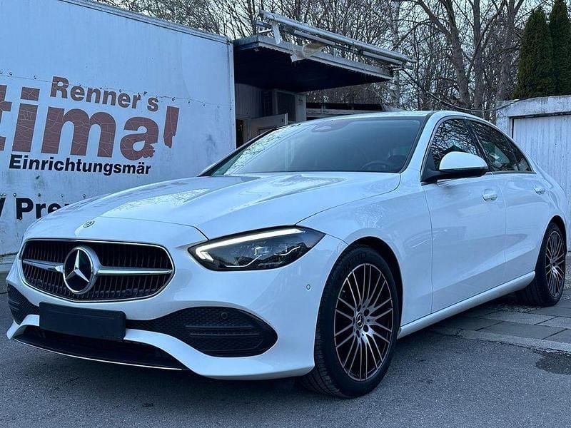 Gebraucht Mercedes C180 170 PS (125 kW) 2022 Weiß Limousine