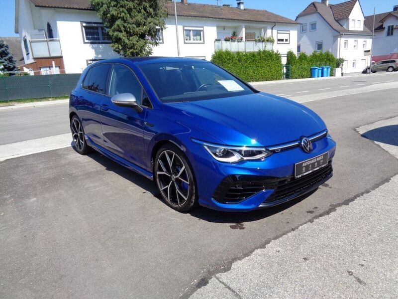 Gebraucht VW Golf VIII R 320 PS (235 kW) 2023 Lapiz blue (blau) Limousine