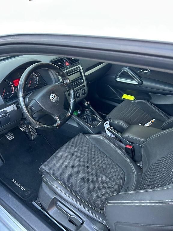 Gebraucht VW Scirocco 200 PS (147 kW) 2009 Silber Coupé