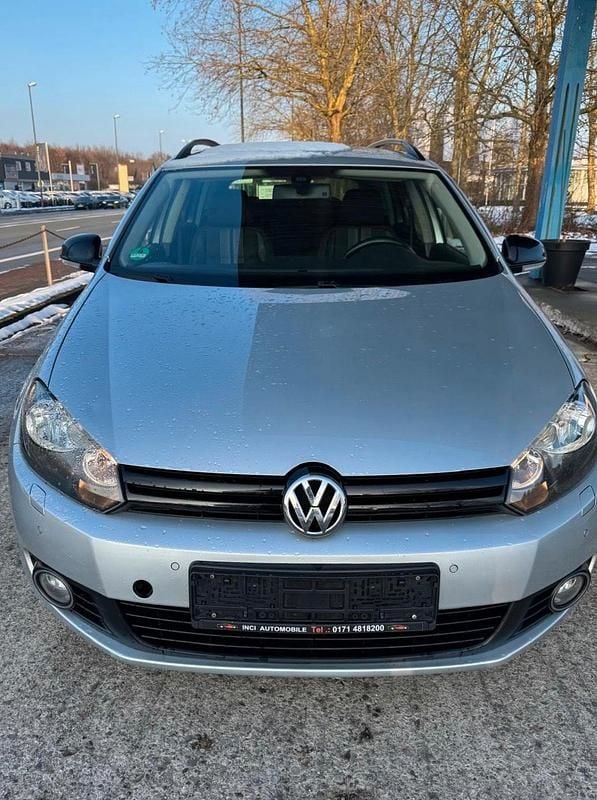 Gebraucht VW Golf VII 105 PS (77 kW) 2012 Silber Kombi