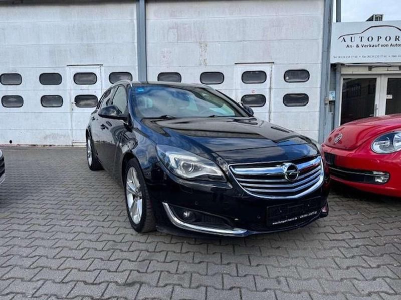 Gebraucht Opel Insignia 140 PS (102 kW) 2013 Schwarz Kombi