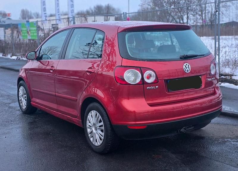 Gebraucht VW Golf IV 105 PS (77 kW) 2005 Rot Limousine