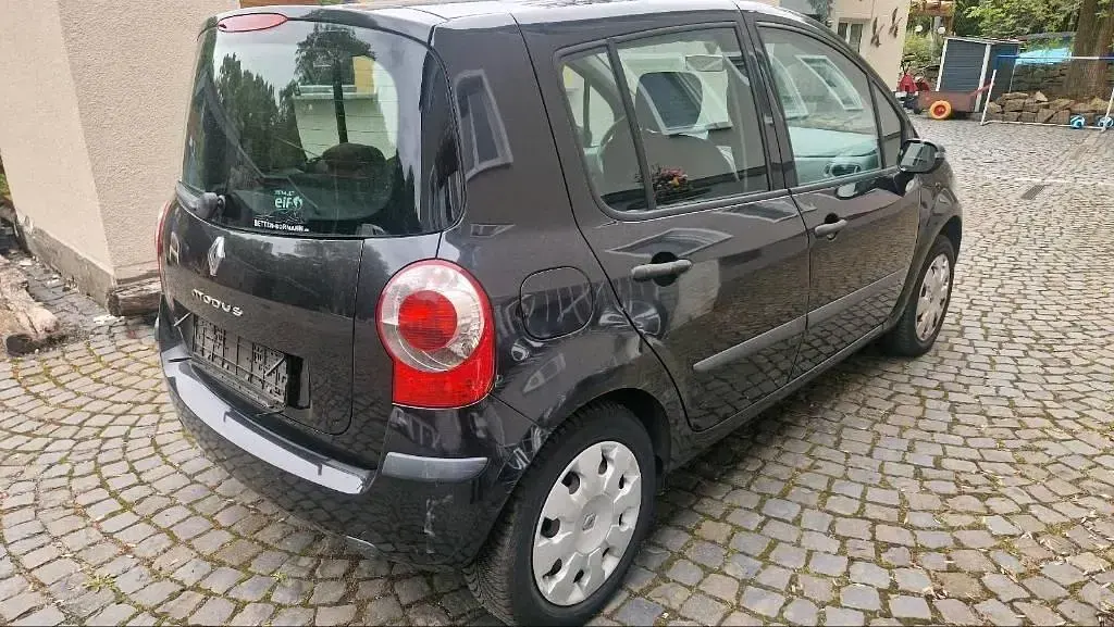 Brugt Renault Modus 75 HK (55 kW) 2007 Sort MPV
