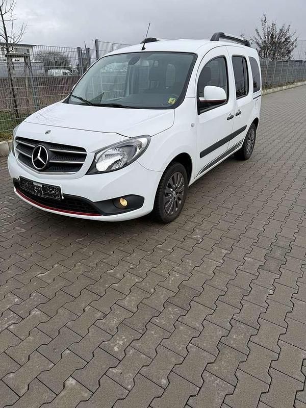 Gebraucht Mercedes Citan 111 110 PS (80 kW) 2020 Van