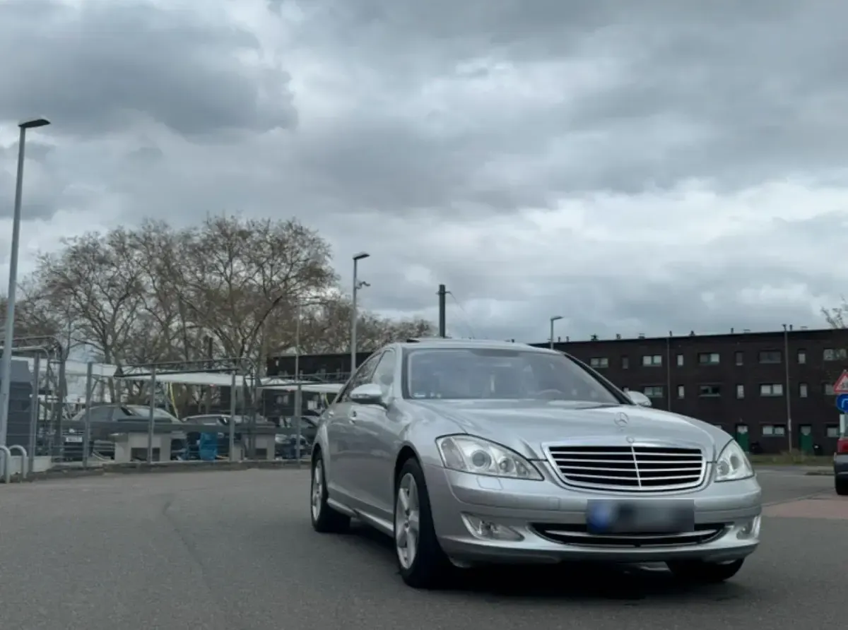Gebraucht Mercedes S500 AMG 387 PS (284 kW) 2006 Silber Limousine