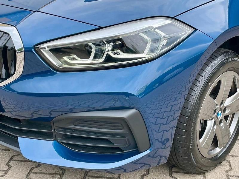 Gebraucht BMW 116 Advantage 109 PS (80 kW) 2024 Phytonicblau metallic Kleinwagen