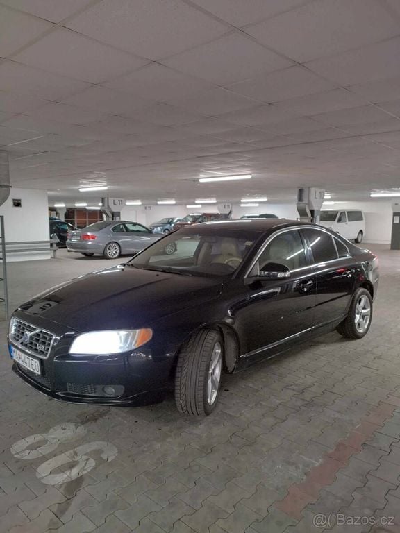 Schwarz Gebraucht 2007 Volvo S80 Momentum Limousine | 7.800 € (Guter Preis) - Bild 1/4