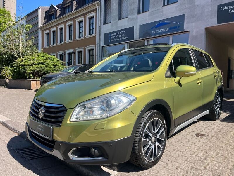 Grün Gebraucht 2014 Suzuki SX4 S-Cross Limited SUV | 9.950 € (Guter Preis) - Bild 1/4