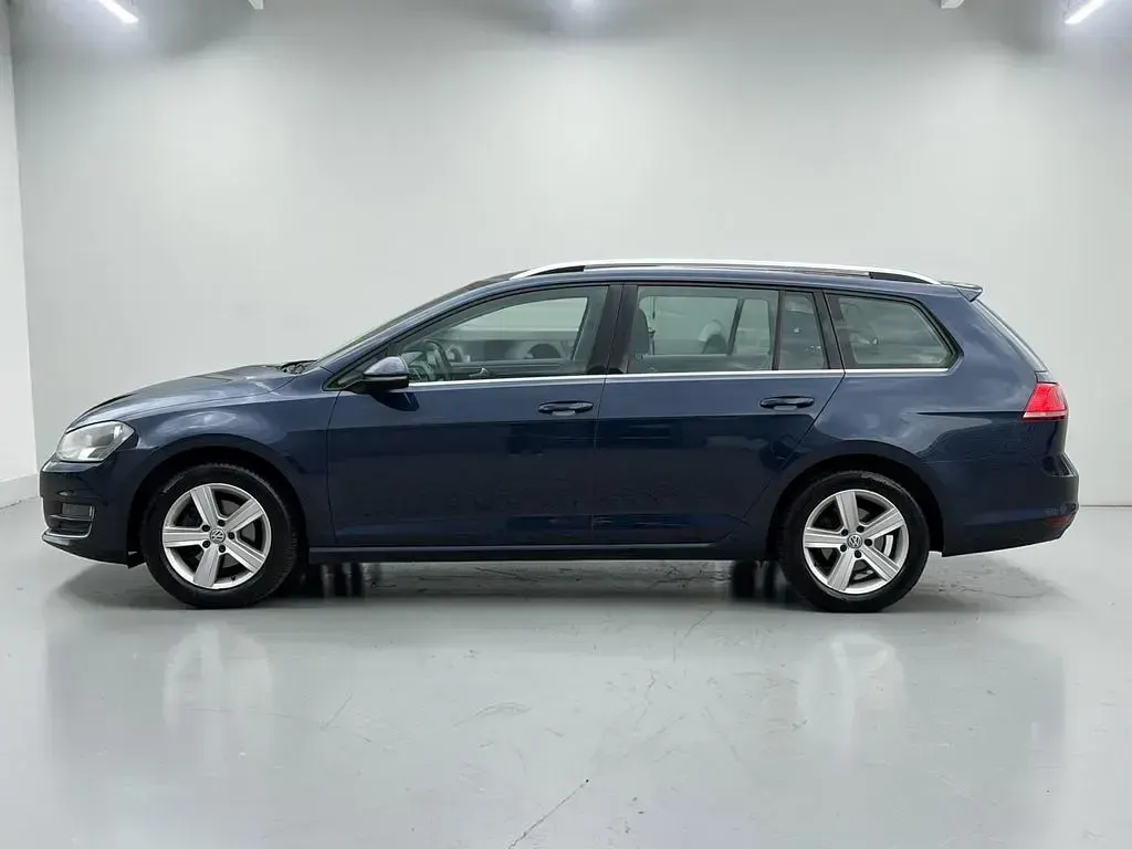 Gebraucht VW Golf VII 105 PS (77 kW) 2014 Blau Limousine