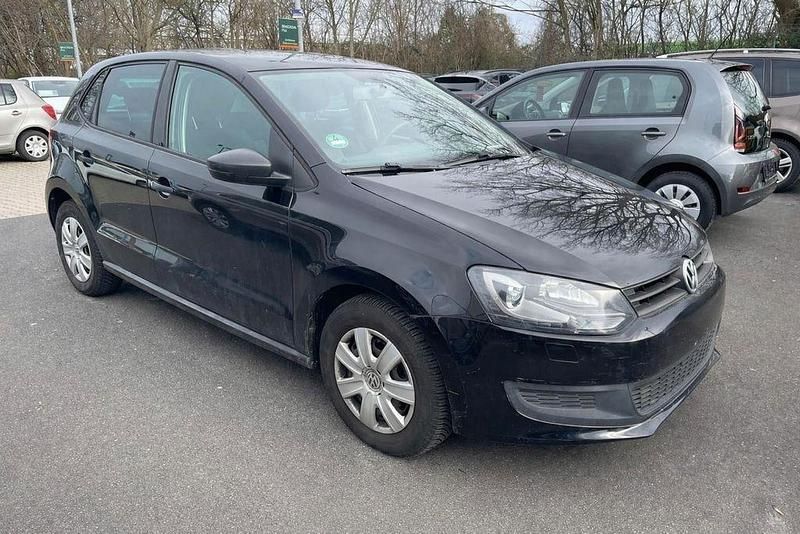 Gebraucht VW Polo 60 PS (44 kW) 2014 Schwarz Limousine