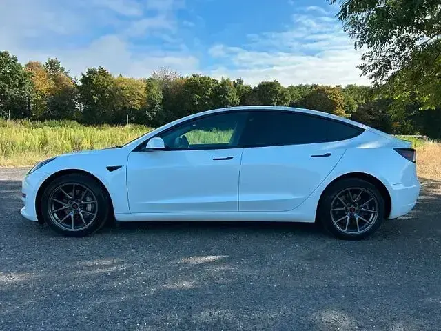 Gebraucht Tesla Model 3 Long Range AWD 324 kW (441 PS) 2022 Weiß Limousine
