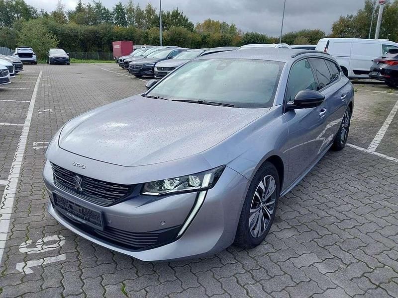 Grau Gebraucht 2023 Peugeot 508 Allure Kombi | 21.890 € (Fairer Preis) - Bild 1/3