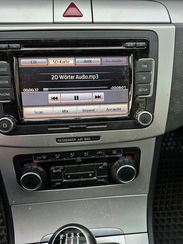 Gebraucht VW Passat 122 PS (89 kW) 2010 Braun Kombi