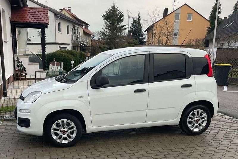 Gebraucht Fiat Panda More 69 PS (50 kW) 2017 Weiß Kleinwagen