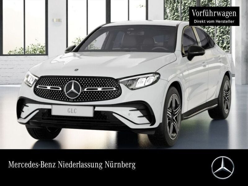 Polarweiß Gebraucht 2025 Mercedes GLC300e AMG Coupé | 73.890 € - Bild 1/4