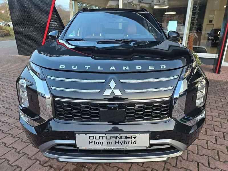 Gebraucht Mitsubishi Outlander P-HEV Top 306 PS (225 kW) 2025 Schwarz SUV